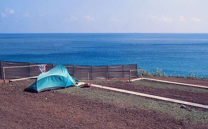 Azoren: Zeltplatz am Meer