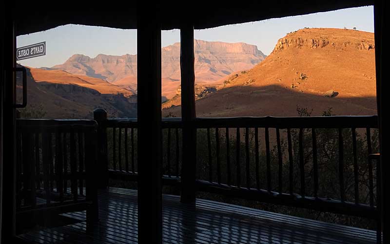 Aussicht auf Berge von Honeymoon Suite im Giant's Castle