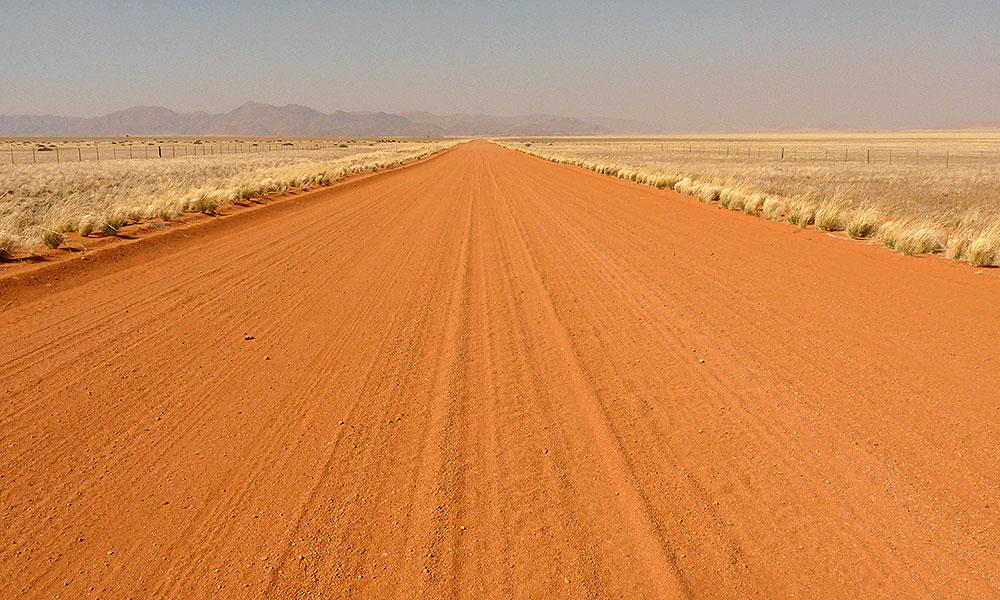 Rote Sandstraße in Namibia