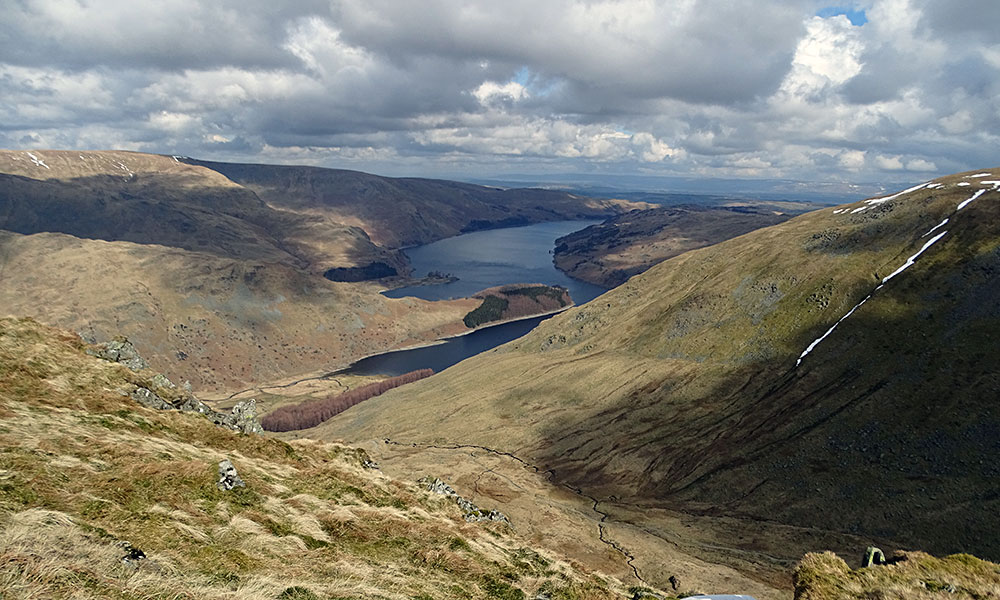 Blick auf den See Haweswater im Lake District