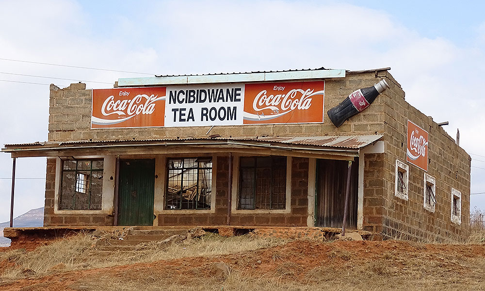 Verfallenes Café in Südafrika