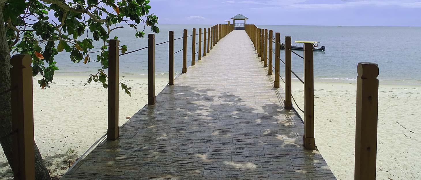 turtle-beach-penang Steg am Turtle Beach im Penang Nationalpark