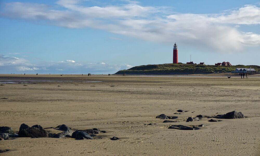 Leuchtturm am Strand