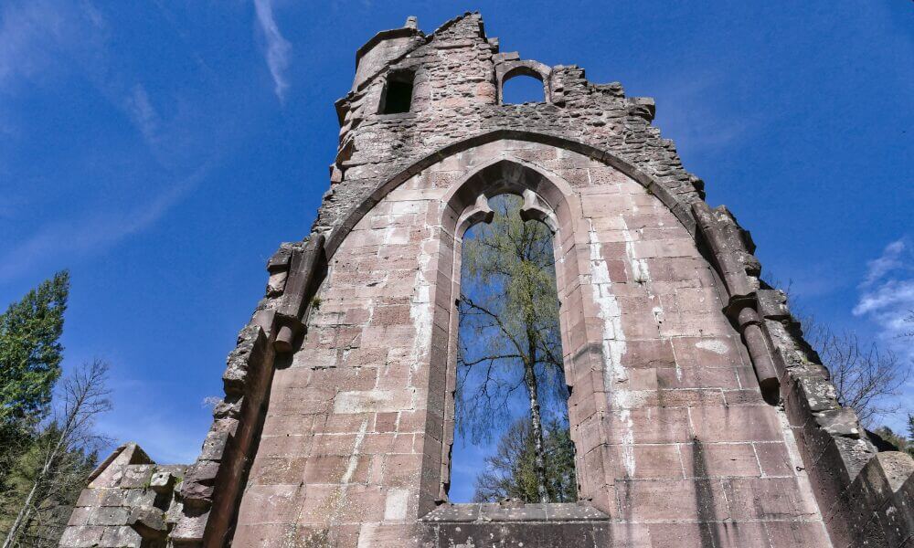 Klosterruine im Nordschwarzwald